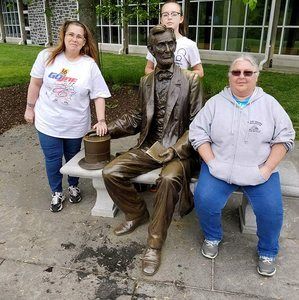 Meet your Posher, Adam